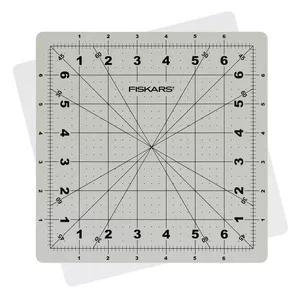Fiskars 1065501 Rotating Cutting Mat Self Healing 7in x 7in